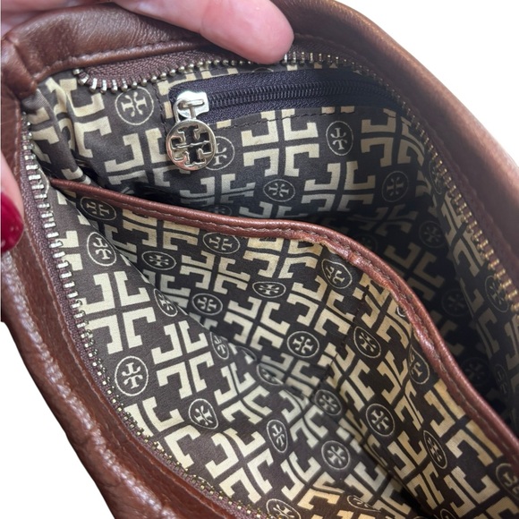 Tory Burch Vintage Brown Leather Crossbody Bag - Picture 7 of 9